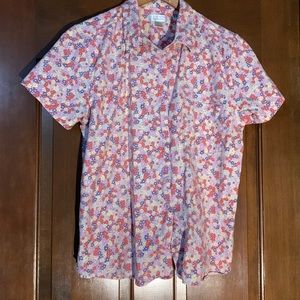 Christopher & Banks Flowered short sleeve blouse. Size Large
